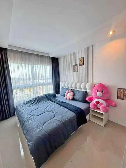 1-Bedroom Fully Furnished Apartment at The Royal Place 3 for Rent