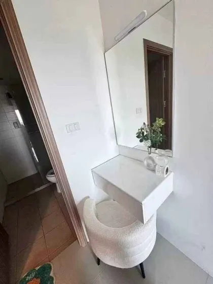 1-Bedroom Fully Furnished Apartment at The Royal Place 3 for Rent