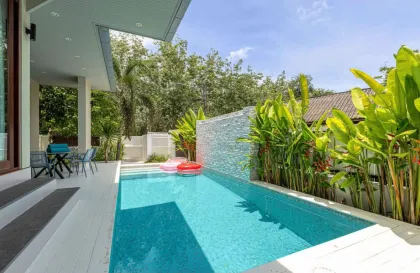 Villa Privée avec Piscine 3 Chambres à Louer à Paklok Près de UWC Phuket