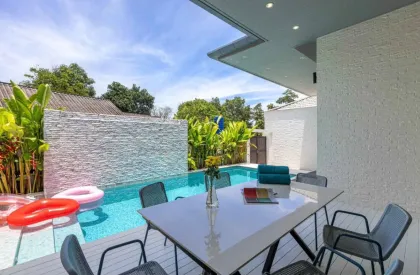 Villa Privée avec Piscine 3 Chambres à Louer à Paklok Près de UWC Phuket