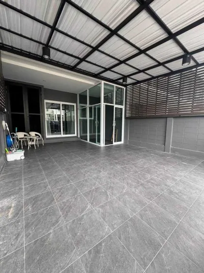 Geräumige 2+1 Schlafzimmer Wohnung mit Büro in Supalai Primo, Chalong