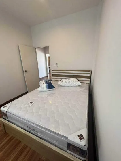 Geräumige 2+1 Schlafzimmer Wohnung mit Büro in Supalai Primo, Chalong