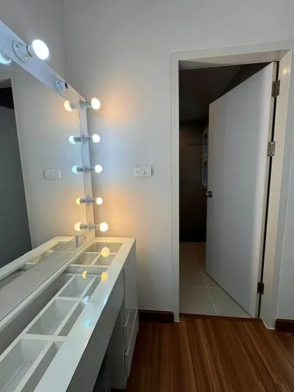 Geräumige 2+1 Schlafzimmer Wohnung mit Büro in Supalai Primo, Chalong