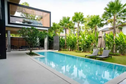 Luxuriöse 6-Schlafzimmer-Villa mit privatem Pool in Koh Kaew, Phuket