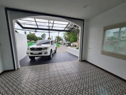 Geräumiges 2-Schlafzimmer-Haus zur Miete in der Nähe des Tiger Park, Chalong
