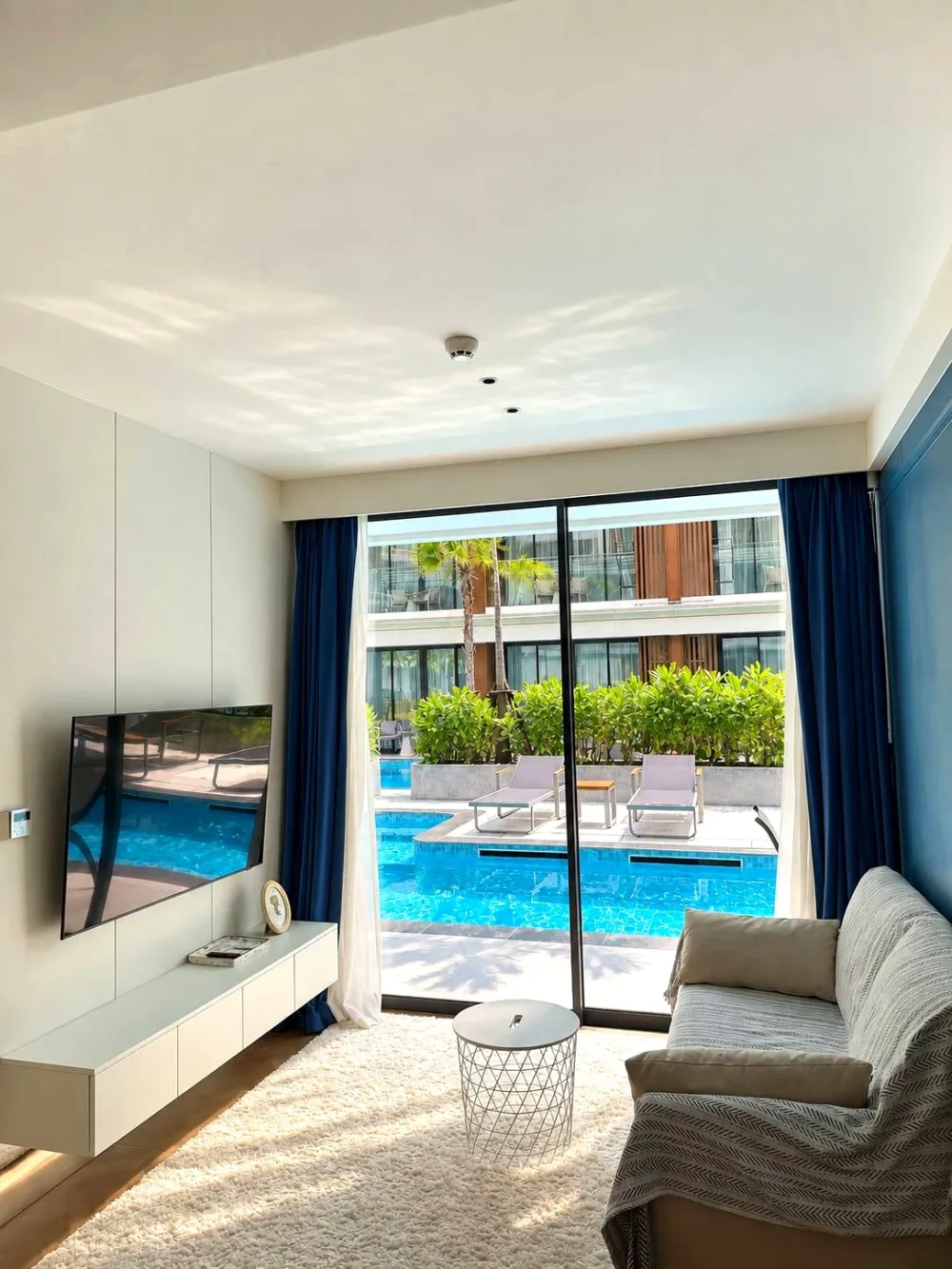 Sunshine A2007 – 2-Zimmer-Wohnung mit direktem Zugang zum Pool