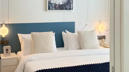 Sunshine A2007 – 2-Bedroom Apartment with Direct Pool Access