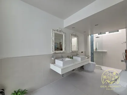 Modern 3-Bedroom Pool Villa Near BCIS in Chalong, Phuket