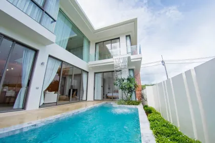 Villa con piscina 4 dormitorios y 5 baños en Pasak, Bang Tao, Phuket