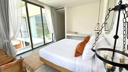 Villa con piscina 4 dormitorios y 5 baños en Pasak, Bang Tao, Phuket