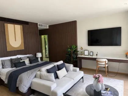 Boat Avenue Residence三卧四卫私人泳池别墅出租