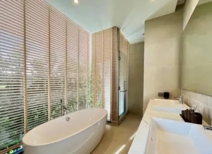 Boat Avenue Residence三卧四卫私人泳池别墅出租