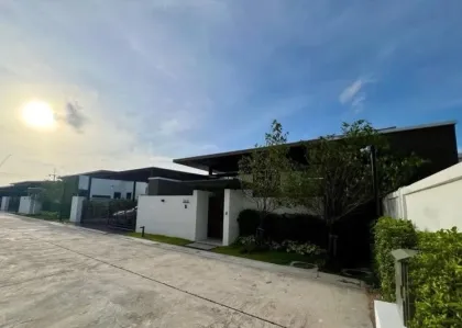 Boat Avenue Residence三卧四卫私人泳池别墅出租