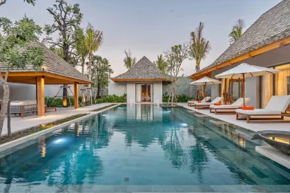4-Bedroom Luxury Pool Villa for Rent Near Layan Beach, Rawai