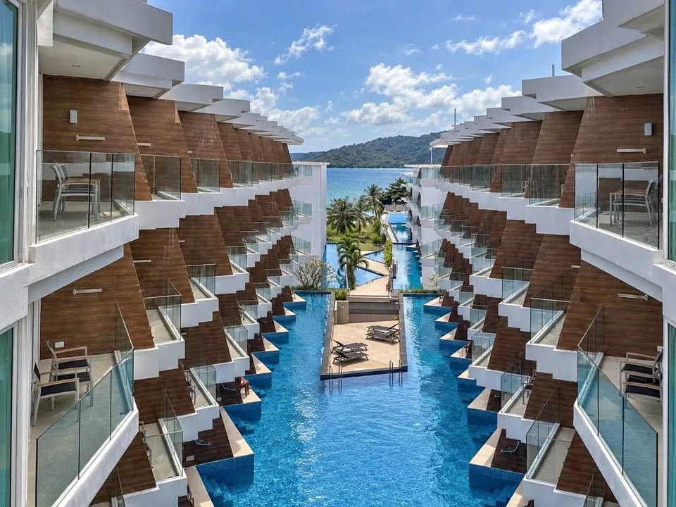 1 Bedroom Apartment with Direct Pool Access in Rawai