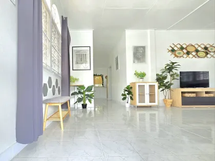 Casa en Patong - 2 dormitorios, 2 baños en alquiler
