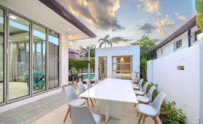 Новая вилла BonTao Beach с 5 спальнями, садом и бассейном – аренда и продажа
