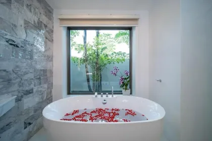 Luxury 6-Bedroom Villa for Rent in Bang Tao