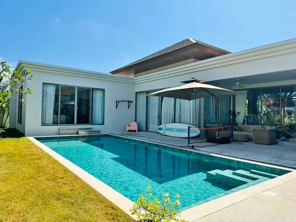4 Schlafzimmer, 3 Badezimmer Villa zur Miete in Trichada Breeze, Bang Tao