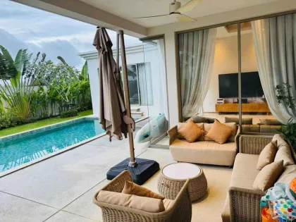 4 Schlafzimmer, 3 Badezimmer Villa zur Miete in Trichada Breeze, Bang Tao