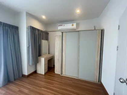 Supalai Palm Springs 3-Bedroom, 3-Bathroom Townhouse for Rent