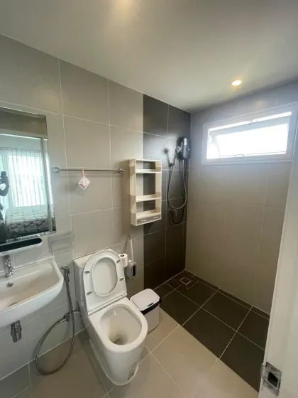 Supalai Palm Springs 3-Bedroom, 3-Bathroom Townhouse for Rent