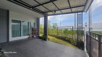 Supalai Palm Springs 3-Bedroom, 3-Bathroom Townhouse for Rent