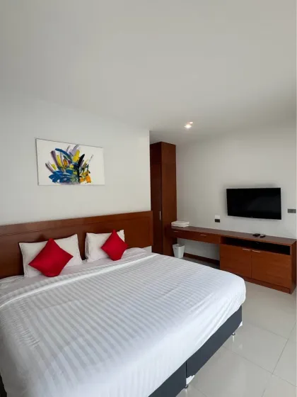 2-Bedroom Villa with Private Pool for Rent in Chalong
