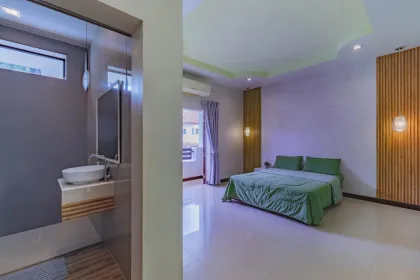 Villa privée avec piscine de 5 chambres et 5 salles de bains à louer long terme
