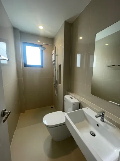 Villa à louer Crown Estate Koh Kaew : 4 chambres, 3 salles de bain