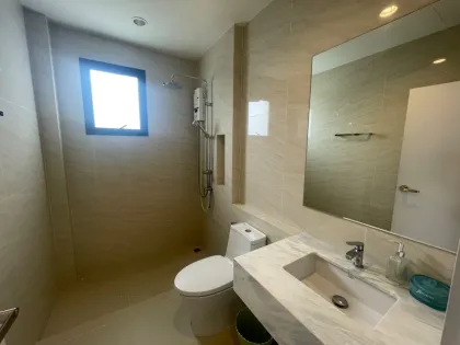 Villa à louer Crown Estate Koh Kaew : 4 chambres, 3 salles de bain