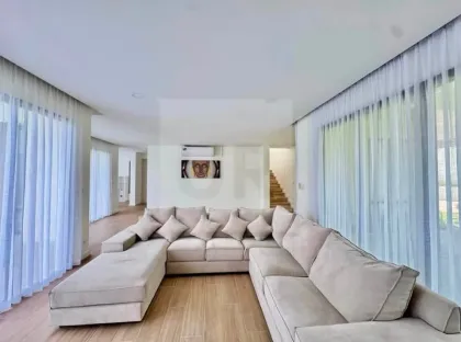 Private Pool Villa with 3 Beds and 3 Baths in Rawai