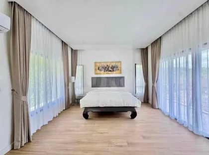 Private Pool Villa with 3 Beds and 3 Baths in Rawai