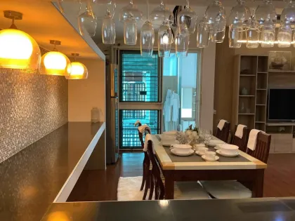 Villa privada con piscina de 4 habitaciones en alquiler en Thalang