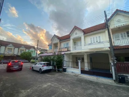 3-Bedroom, 2-Bath Townhouse for Rent in Tarn Tong Villa, Wichit Phuket