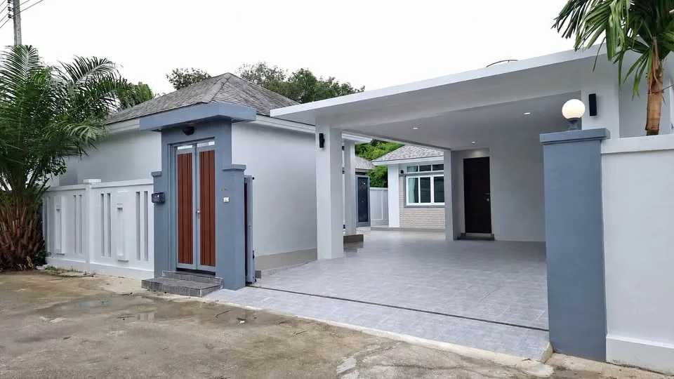 Pet-Friendly Private Pool Villa with 3 Bedrooms in Rawai