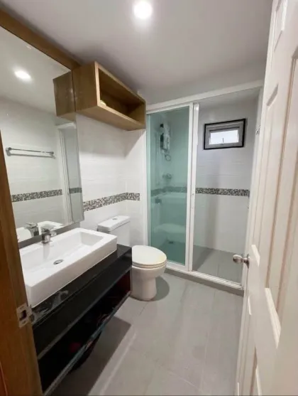 1 Bedroom Apartment for Rent at The View Condo Suanluang in Wichit
