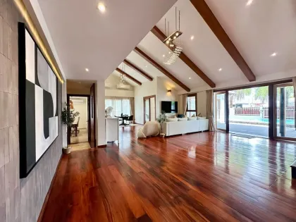 Luxury 4-Bedroom Pool Villa in Koh Kaew, Phuket
