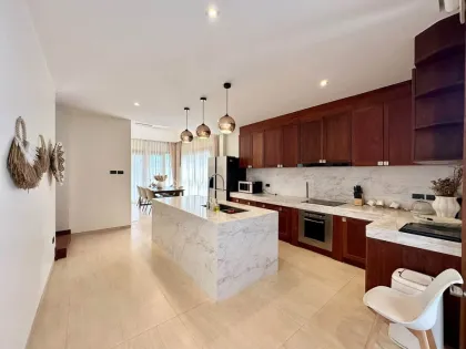 Luxury 4-Bedroom Pool Villa in Koh Kaew, Phuket