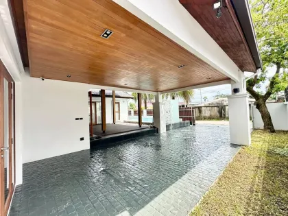 Luxury 4-Bedroom Pool Villa in Koh Kaew, Phuket