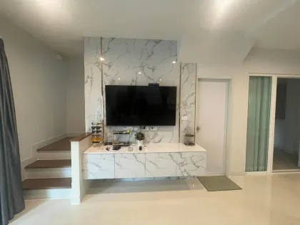 Casa en renta: Supalai Palm Springs, 3 habitaciones, 2 baños