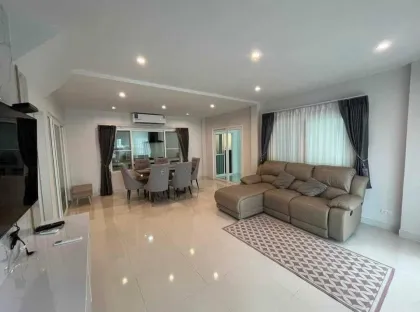 Casa en renta: Supalai Palm Springs, 3 habitaciones, 2 baños