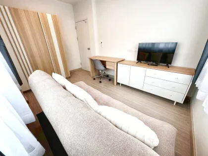 Supalai Lake Ville Villa mit 3 Schlafzimmern und 2 Bädern zur Miete