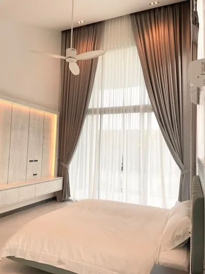 วิลล่าสระว่ายน้ำวิวสวย 4 ห้องนอน บางเทา