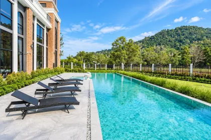 Maison neuve 4 chambres à Crown Estate, Koh Kaew