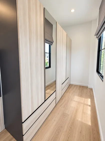 Maison neuve 4 chambres à Crown Estate, Koh Kaew