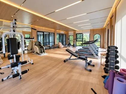 Maison neuve 4 chambres à Crown Estate, Koh Kaew