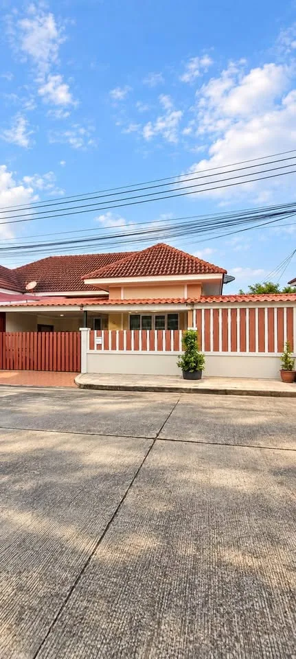 Casa en alquiler de 2 habitaciones y 2 baños en Jao Fa Garden Home 3