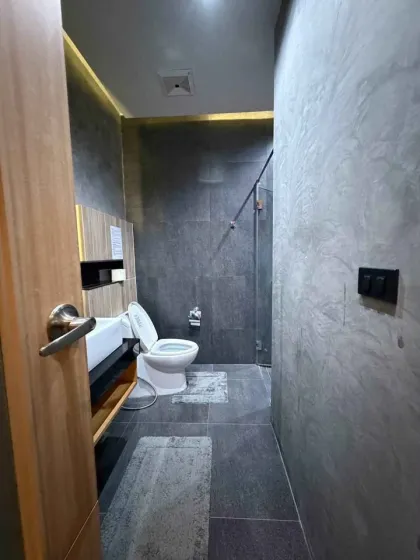 Condo style loft 1 chambre 1 salle de bain proche plage de Nai Harn