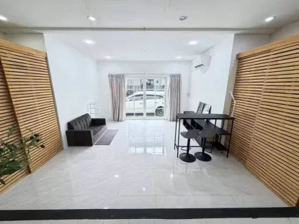 3-Zimmer, 2-Bad Townhouse zur Miete in Koh Kaew